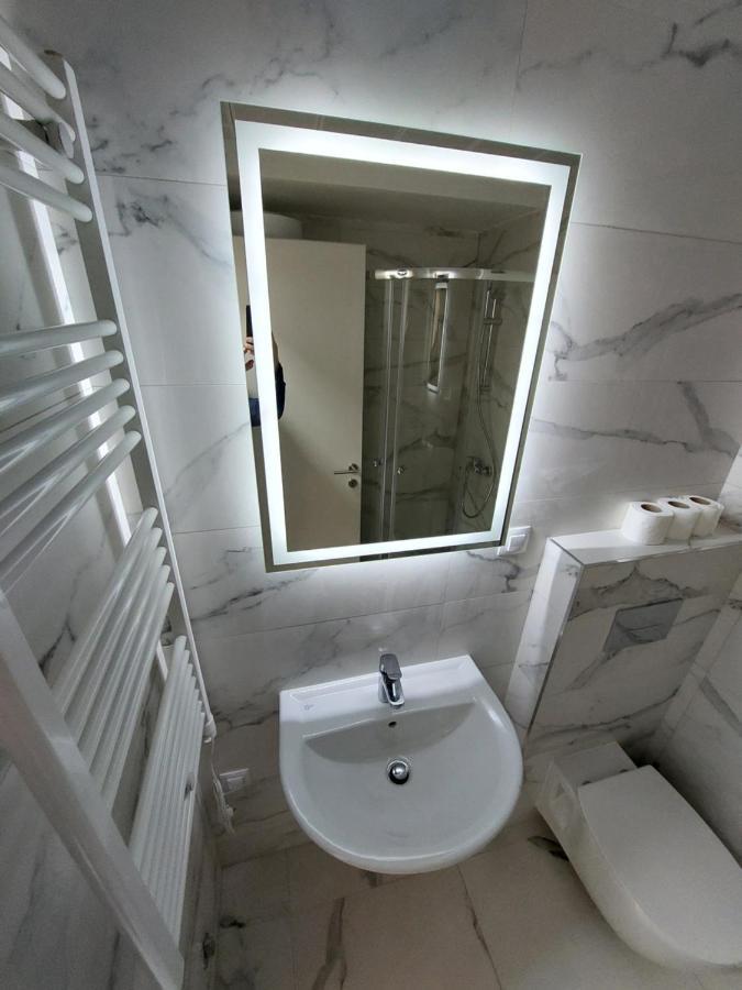 Box Apartment Skopje Esterno foto